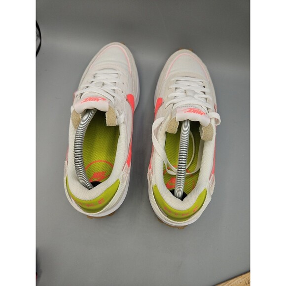 Nike Womens Waffle Debut FJ4572-100 White Casual Shoes Sneakers Size 9.5 - Picture 5 of 11